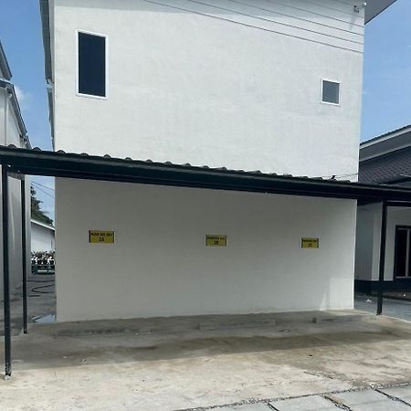 Inderapura Villa Free Parking シャー・アラム エクステリア 写真
